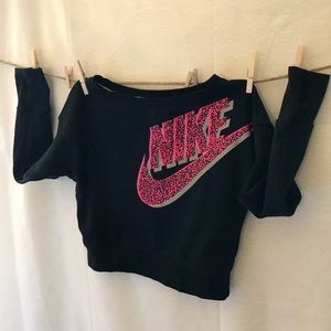 Nike black pink print crop sweater